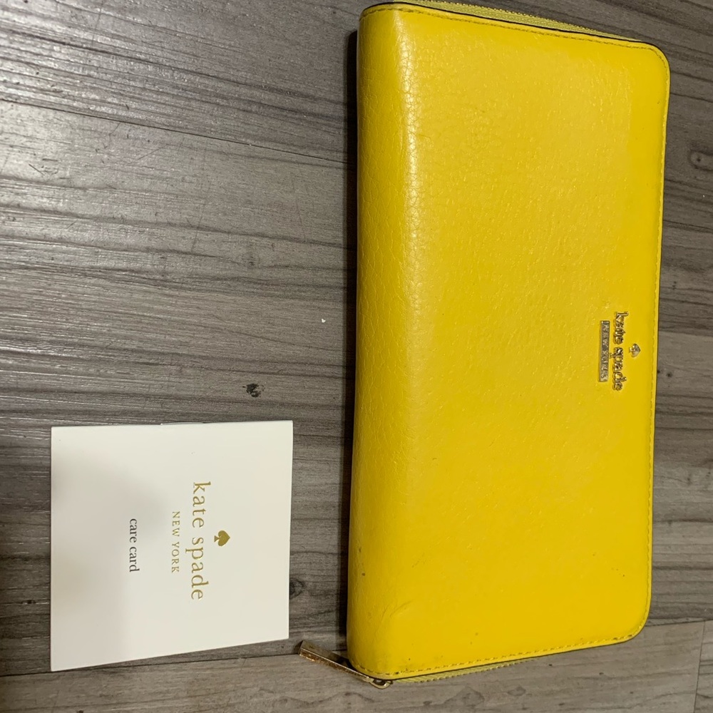Kate spade yellow wristlet